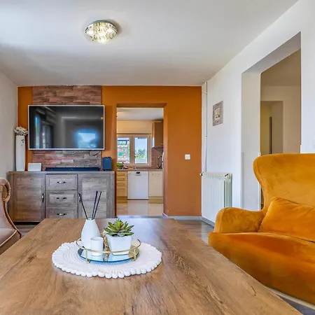 Stunning In بيت للعطل