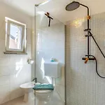 Amazing In With Wifi Pula