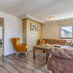 Awesome Home In Pula With Wifi *